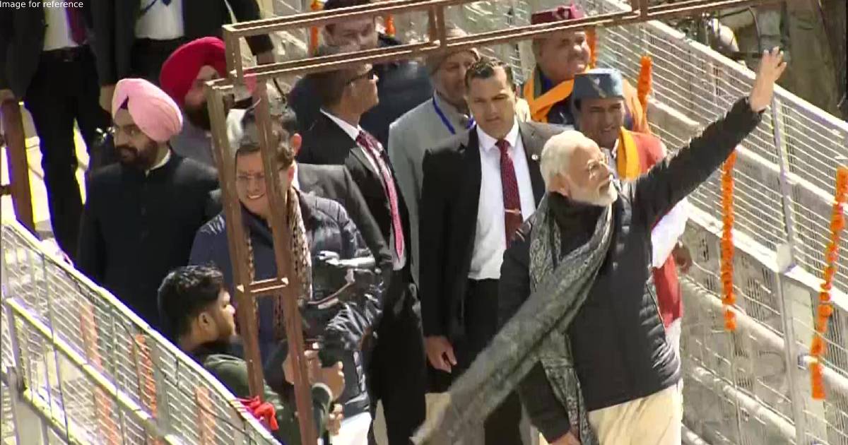 PM Modi arrives in Badrinath